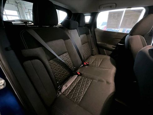 Used 2025 Nissan Kicks SV image 16