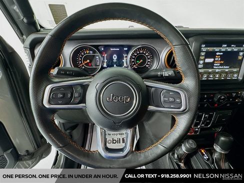 Used 2023 Jeep Gladiator Mojave w/ Cold Weather Group AWD/4WD image 11