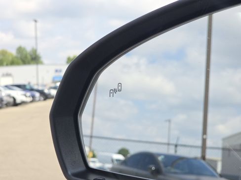 New 2025 Volkswagen Taos S image 19