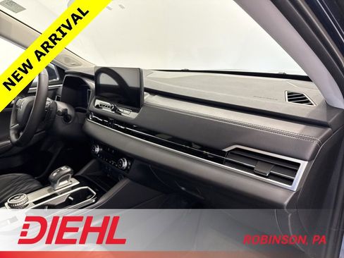 Used 2025 Mitsubishi Outlander SEL image 18