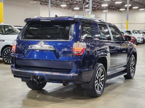 Used 2024 Toyota 4Runner Limited RWD image 8
