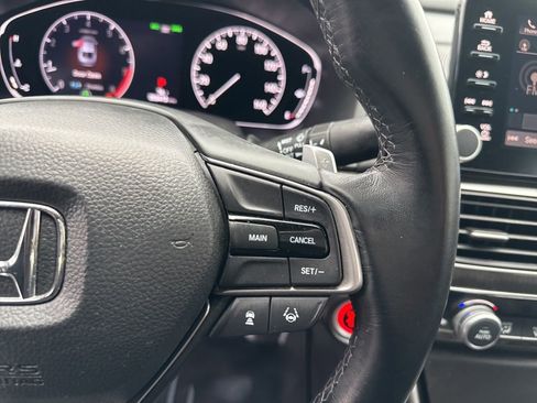 Used 2019 Honda Accord Sport image 15