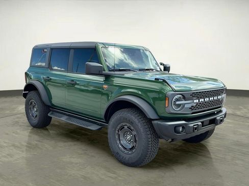 New 2025 Ford Bronco Badlands w/ Sasquatch Package AWD/4WD image 10