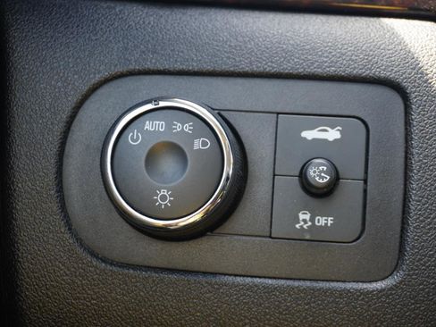 Used 2013 Chevrolet Impala LT FWD image 34