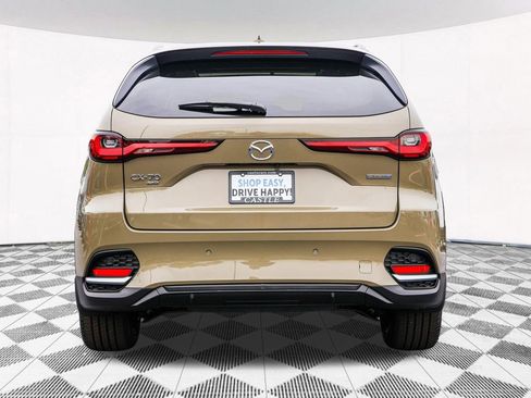 Used 2025 MAZDA CX-70 Plug-In Hybrid w/ Premium Pkg image 17