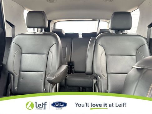 Used 2021 Chevrolet Traverse RS image 30