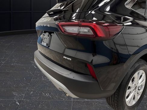 Used 2024 Ford Escape Active image 31