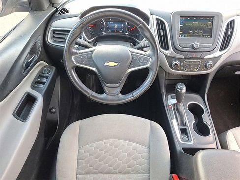 Used 2019 Chevrolet Equinox LT image 11