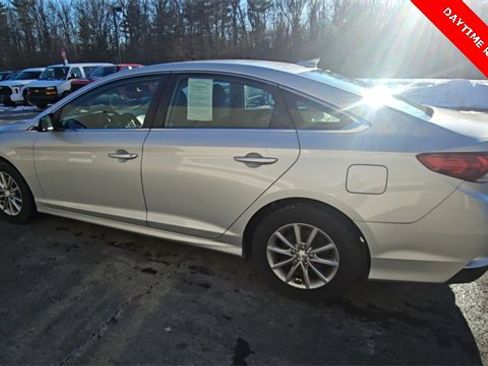 Used 2019 Hyundai Sonata SE image 6