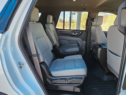 Used 2023 Chevrolet Tahoe Z71 w/ Luxury Package image 20