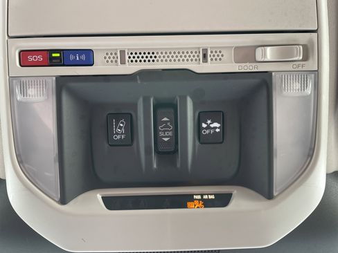 Used 2022 Subaru Forester Touring w/ Popular Package #2 image 17