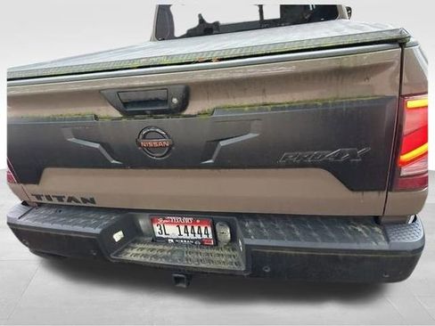 Used 2020 Nissan Titan PRO-4X w/ Pro-4x Convenience Package image 4