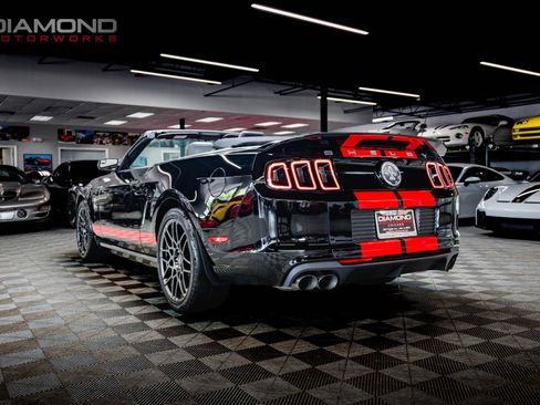 Used 2014 Ford Mustang Shelby GT500 w/ Equipment Group 821A RWD image 2