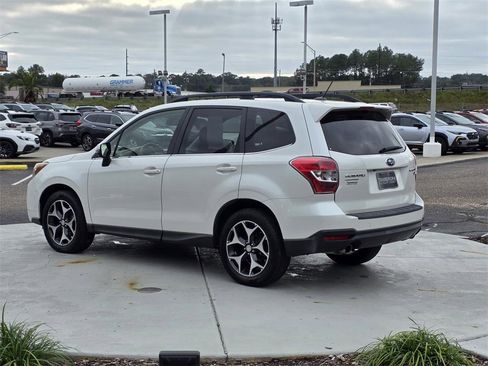Used 2014 Subaru Forester 2.0XT Touring image 4