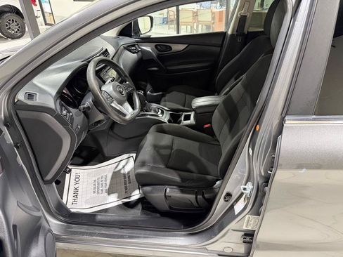Used 2017 Nissan Rogue Sport S w/ S Appearance Package FWD image 21