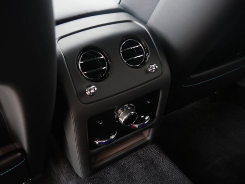 Certified 2022 Rolls-Royce Ghost Black Badge image 30