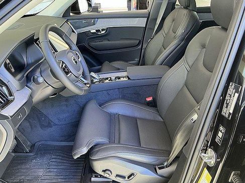 New 2026 Volvo XC90 B6 Ultra w/ Protection Package AWD/4WD image 14