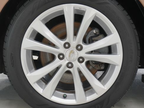 Used 2013 Subaru Legacy 3.6R Limited image 22