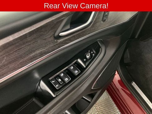 Used 2022 Jeep Grand Cherokee L Overland w/ Luxury Tech Group IV image 13