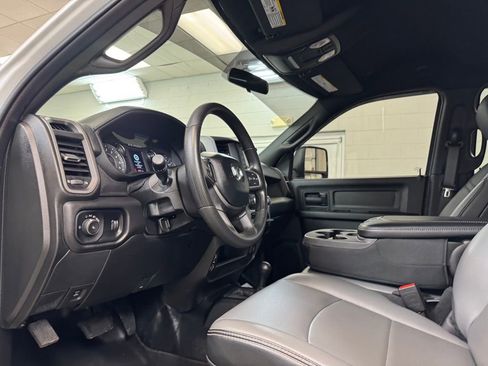 Used 2024 RAM 2500 Tradesman image 13
