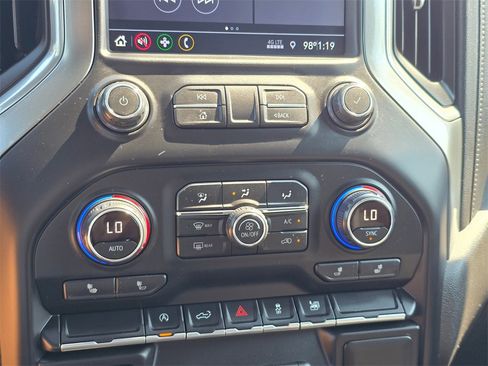 Used 2020 Chevrolet Silverado 1500 LT w/ All-Star Edition image 21