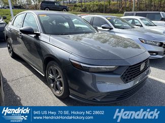 Used 2023 Honda Accord EX video 1