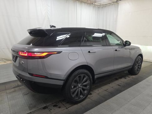 Used 2023 Land Rover Range Rover Velar R-Dynamic S image 2