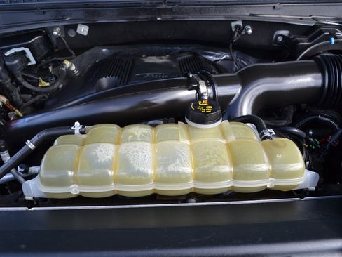 Used 2020 Ford Expedition Limited w/ Equipment Group 303A image 59