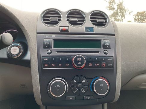 Used 2010 Nissan Altima 2.5 S image 18
