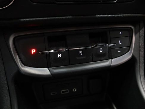 Used 2022 GMC Terrain AT4 w/ Infotainment Package II image 34