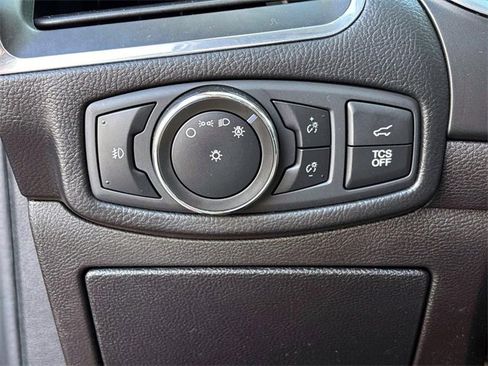 Used 2020 Ford Edge Titanium w/ Equipment Group 301A image 19