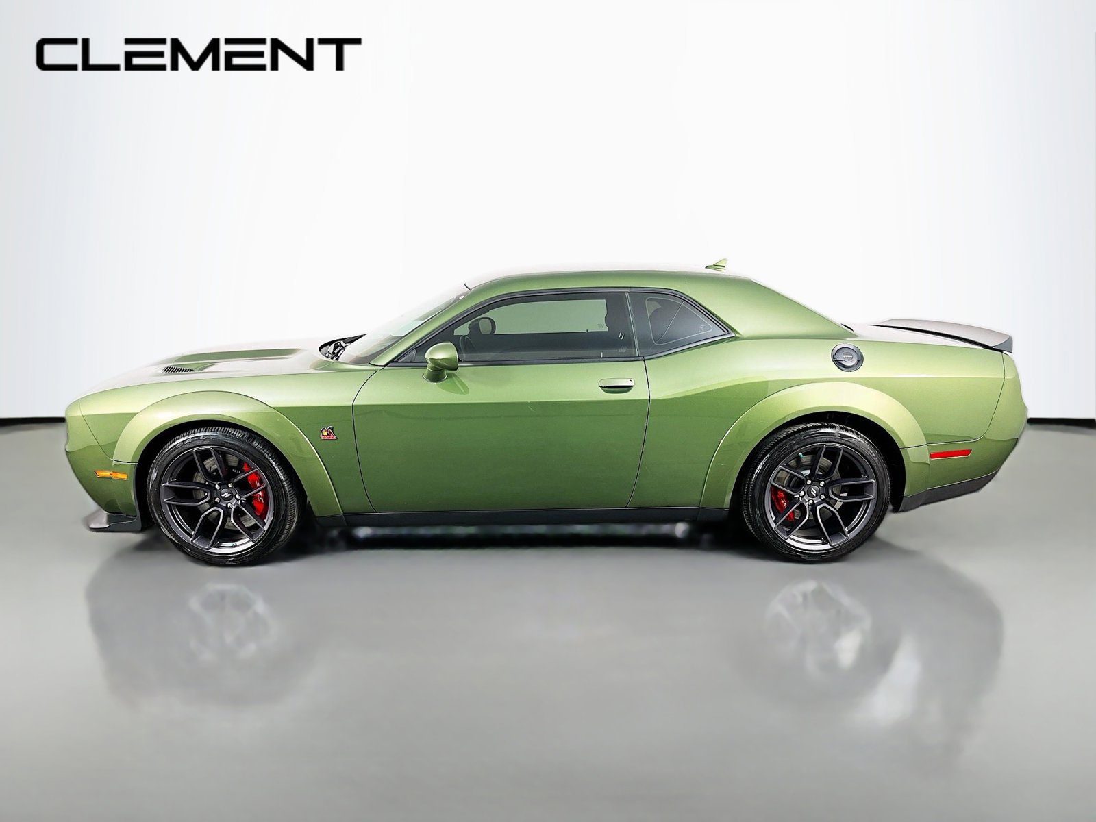 Used 2022 Dodge Challenger R/T Scat Pack RWD image 4