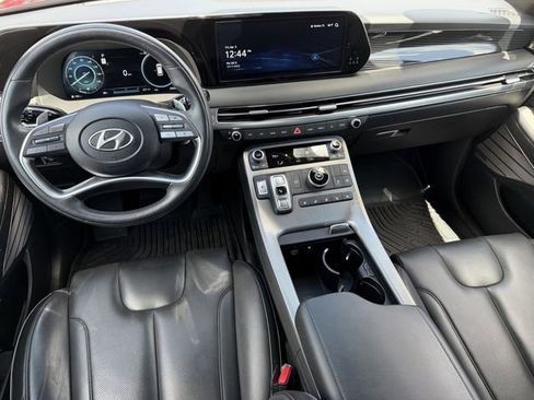Used 2025 Hyundai Palisade Calligraphy image 18