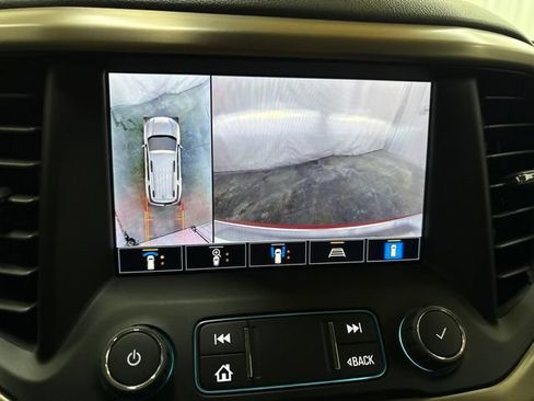 Used 2023 GMC Acadia Denali w/ Denali Technology Package AWD/4WD image 55