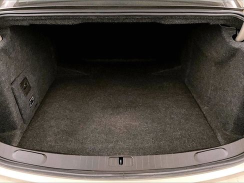 Used 2015 Chevrolet Impala LT image 34