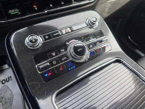 Used 2023 Lincoln Nautilus Reserve w/ Monochromatic Package image 19