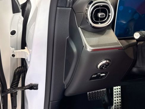 New 2026 Mercedes-Benz GLC 43 AMG 4MATIC Coupe image 10