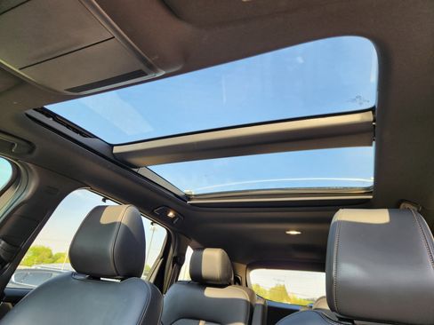 Certified 2024 MAZDA CX-90 3.3 Turbo w/ Premium Plus Pkg AWD/4WD image 15