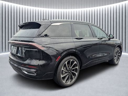 New 2026 Lincoln Nautilus Black Label image 3