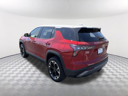 Used 2026 Chevrolet Equinox LT w/ Safety and Technology Package FWD image 7