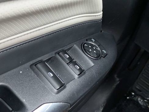Used 2024 Ford Mustang GT Premium RWD image 17