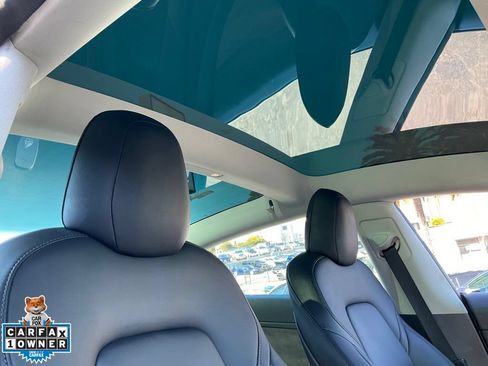 Used 2022 Tesla Model 3 Long Range AWD/4WD image 69