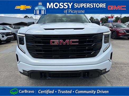 Certified 2025 GMC Sierra 1500 Elevation AWD/4WD image 11