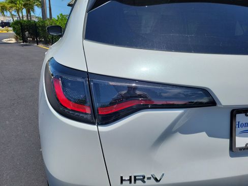 New 2027 Honda HR-V LX image 11