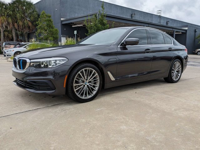 Used 2019 BMW 530i xDrive w/ Convenience Package AWD/4WD image 9