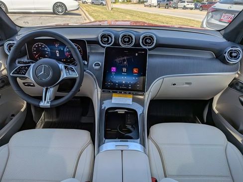 New 2026 Mercedes-Benz GLC 300 image 16