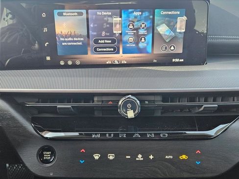 New 2026 Nissan Murano SV AWD/4WD image 13