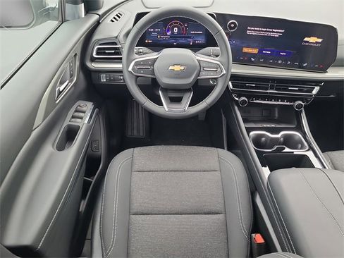 New 2026 Chevrolet Traverse LT w/ Driver Confidence Package image 18