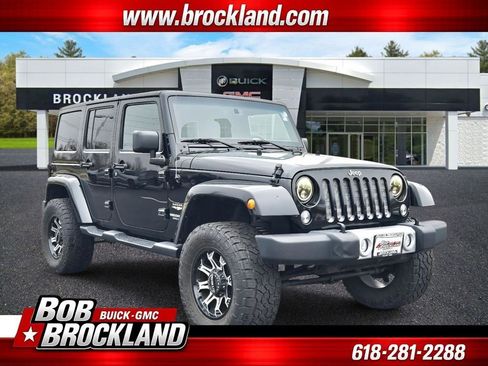 Used 2015 Jeep Wrangler Unlimited Sahara AWD/4WD image 1