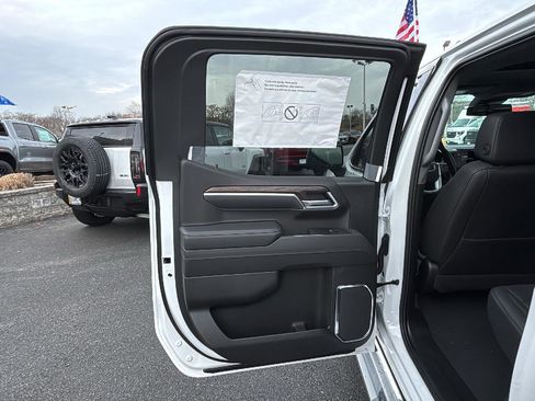 New 2026 GMC Sierra 1500 SLT w/ SLT Premium Plus Package image 31